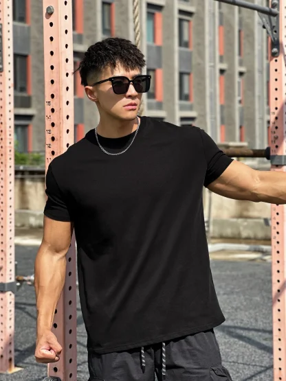Men's Plain Top with Breathable Fabric - Image 4