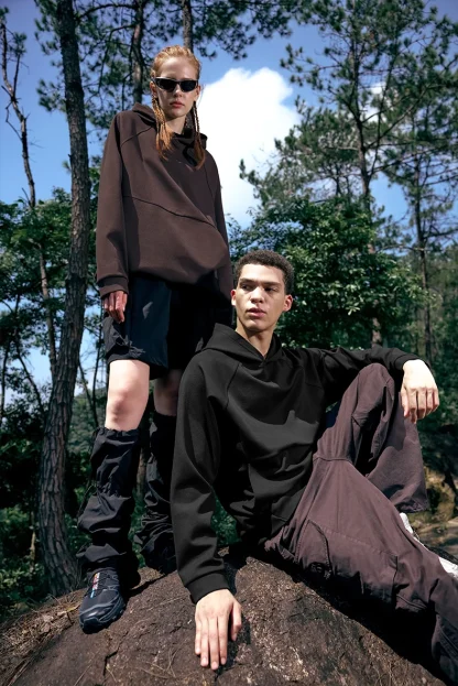 Blank Oversized Hoodie with Open Pocket - Image 12