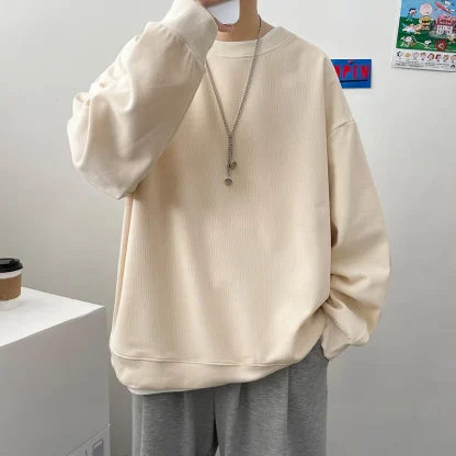 Long Sleeve Solid Sweatshirt with Relax Fit