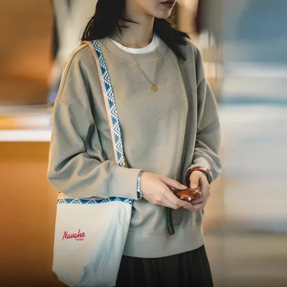 Basic Solid Color Sweatshirt with O-neck - Image 2